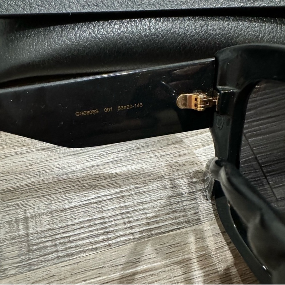 Gucci Butterfly Oversized Acetate Black GG Logo Sunglasses GG0808S - Picture 13 of 15